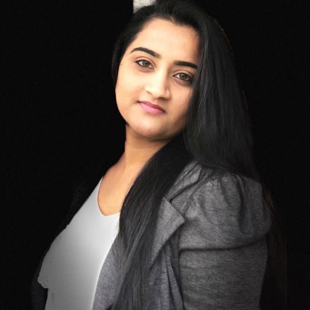 Meet your Posher, Astha